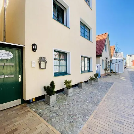Kapitaenshaus Froehlich, Froehlich Rostock